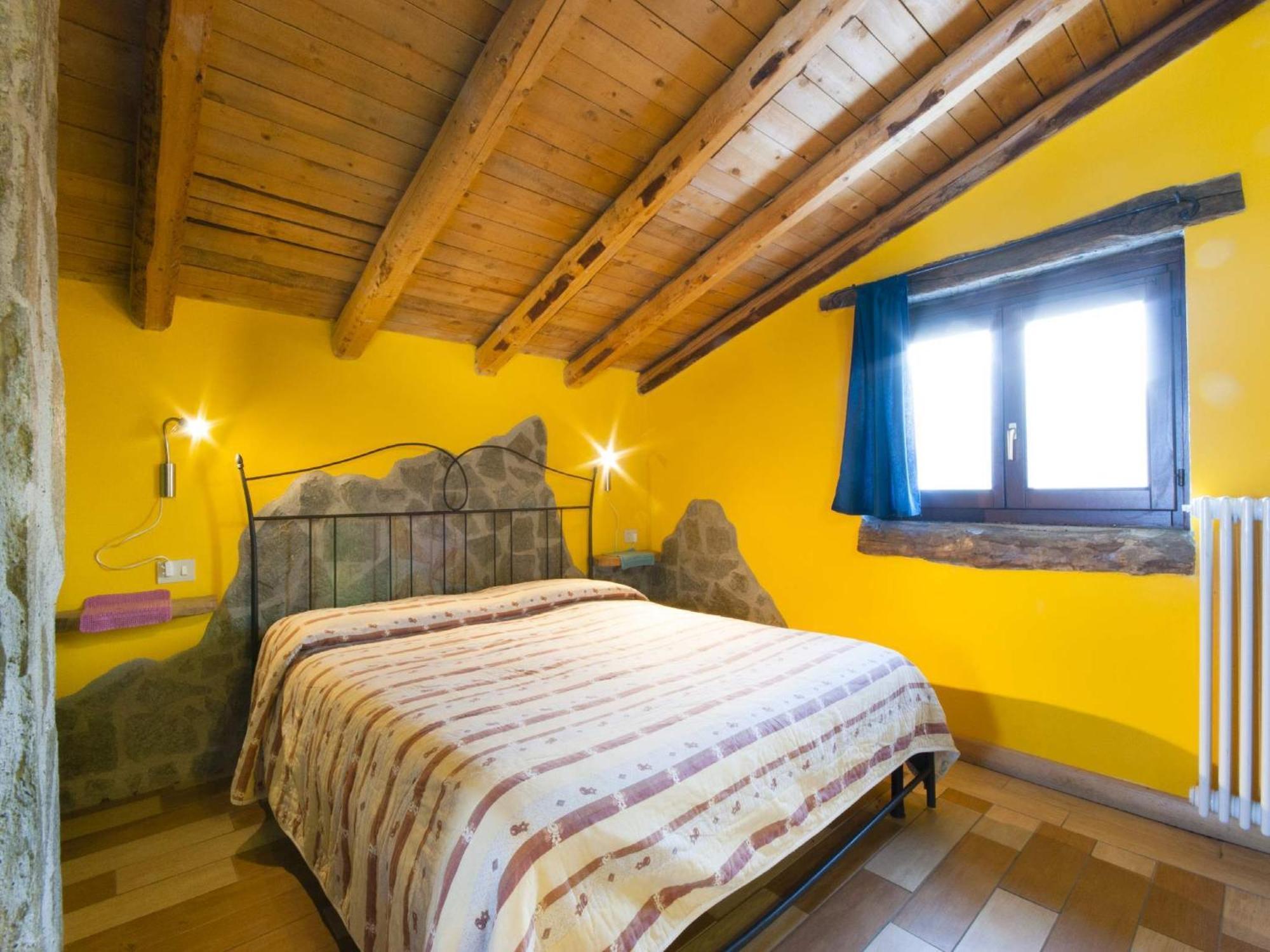 Agriturismo Al Marnich Schignano  Δωμάτιο φωτογραφία